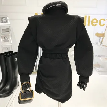 Două bucata set pentru Femei Toamna / iarna 2020 Nou Retro rombic jumătate guler înalt Pulover pulover scurt + temperament sac fusta șold